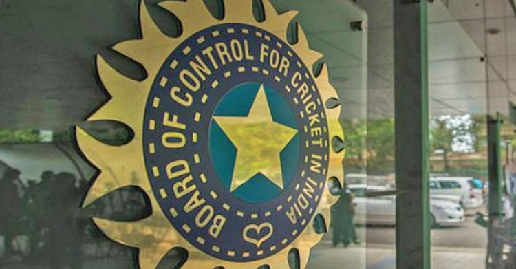 BCCI puts hold on the domestic season due to covid surge in India