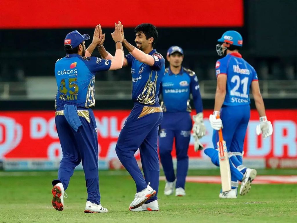 Rohit Sharma and Jasprit Bumrah celebrating after Stoinis wicket(MI vs DC)