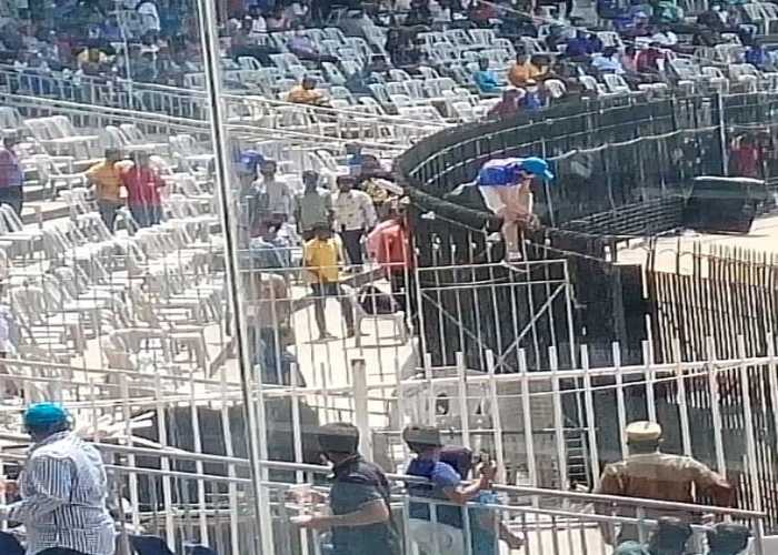 India vs England 2nd Test: Fan breaches the bio-bubble of the players during the lunch