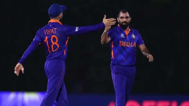 T20 World Cup 2021: Virat Kohli condemns the communal abuse against Mohd Shami after India lost to Pakistan