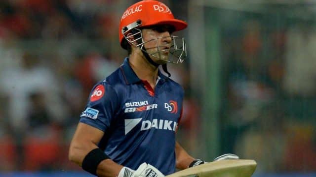 Top 5 IPL skippers who left captaincy midway through the tournament